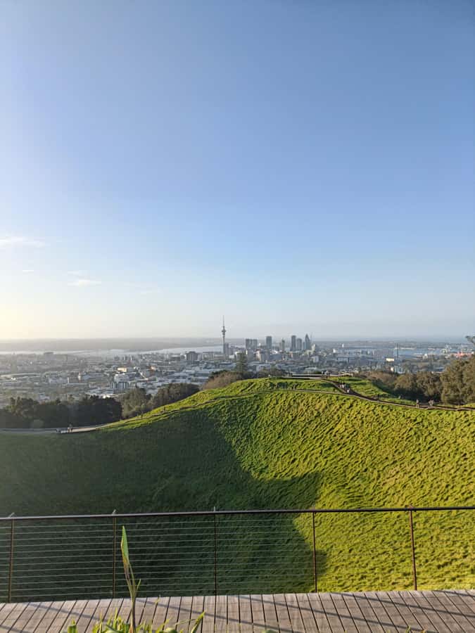 “City & Coast & Country” – A Relaxed Day Tour from Auckland - Piha Beach and the character of Auckland’s west coast