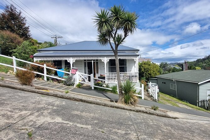 City Highlights, Larnach Castle & Peninsula Views - Otago Peninsula supplies the big scenery