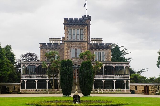 City Highlights, Larnach Castle & Peninsula Views - Baldwin Street gives the day an unusual start