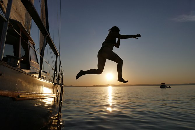 Classical Sailing - Māori Rock Carvings -Taupo Sailing Adventures - The lake views are the real companion