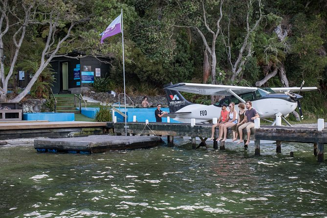 Crater Lakes Scenic Flight with Natural Hot Pool Bathing by Floatplane - Making the most of 90 minutes in the hot pools