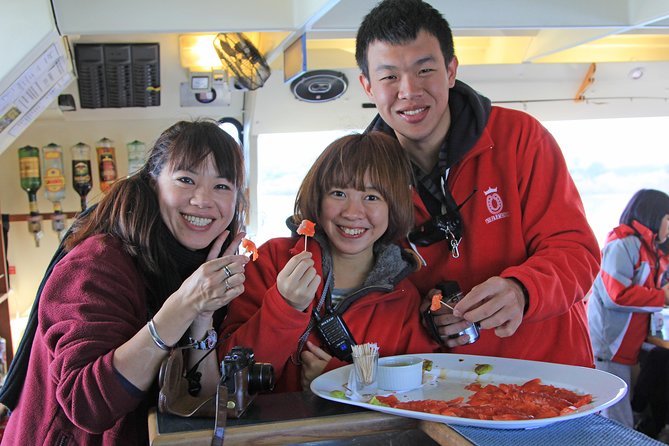 Daily Scenic Maori Rock Carving Cruise Taupo - Commentary that adds more than scenery