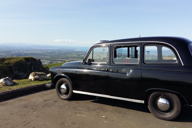 Deco City Black Cab Tours and Shuttles - Starting at Marine Parade