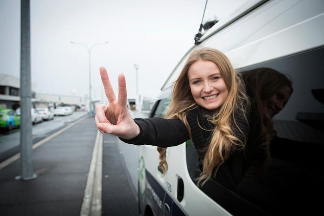 Departure Transfer: Wellington Central City Centre Hotels to Wellington Airport - What the driver adds to a basic transfer