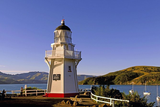Discover Akaroa: Self Guided Audio Tour - French streets, the old cemetery, and Rue Jolie