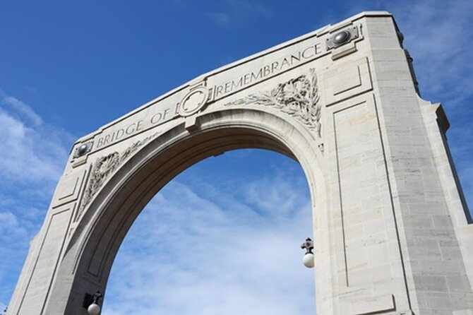 Discover Christchurch Sightseeing Tour - Getting your bearings in Christchurch by coach