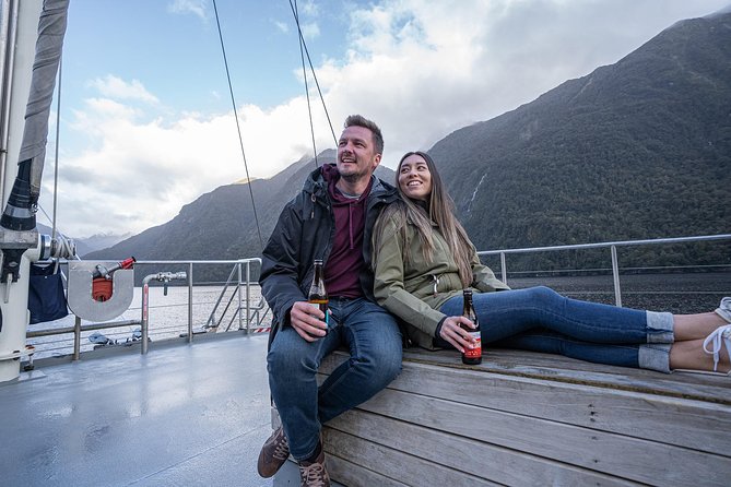 Doubtful Sound Overnight Cruise - Day two: the slow return through Doubtful Sound