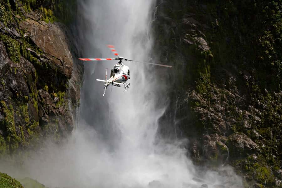 Doubtful Sound: Scenic Flight with 2 Landings - Why a helicopter is the right way to see Doubtful Sound