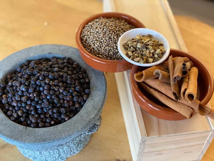 Dunedin: 3 Hour Artisan Food Walking Tour - Why this food walk works in Dunedin