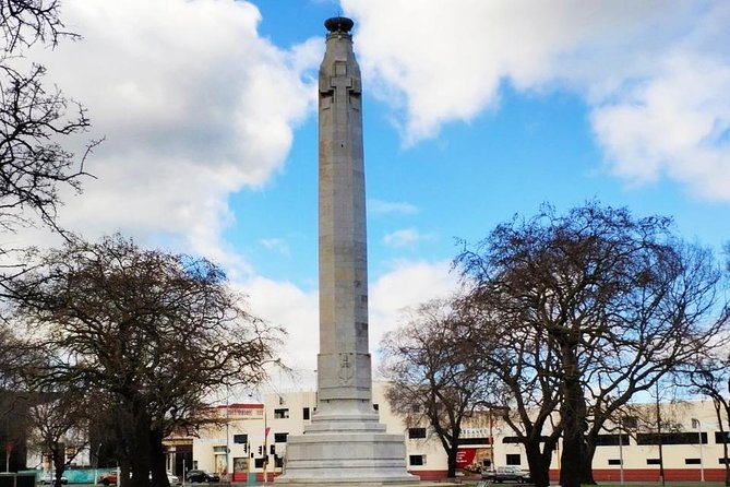 Dunedin City and Coastal Views 3-Hour Small-Group Guided Tour - From Port Chalmers to Dunedin