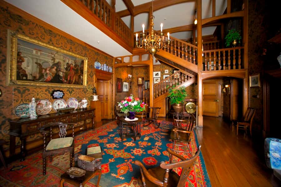 Dunedin: Peninsula with Lanarch Castle gardens & Olveston - Key points to know before booking