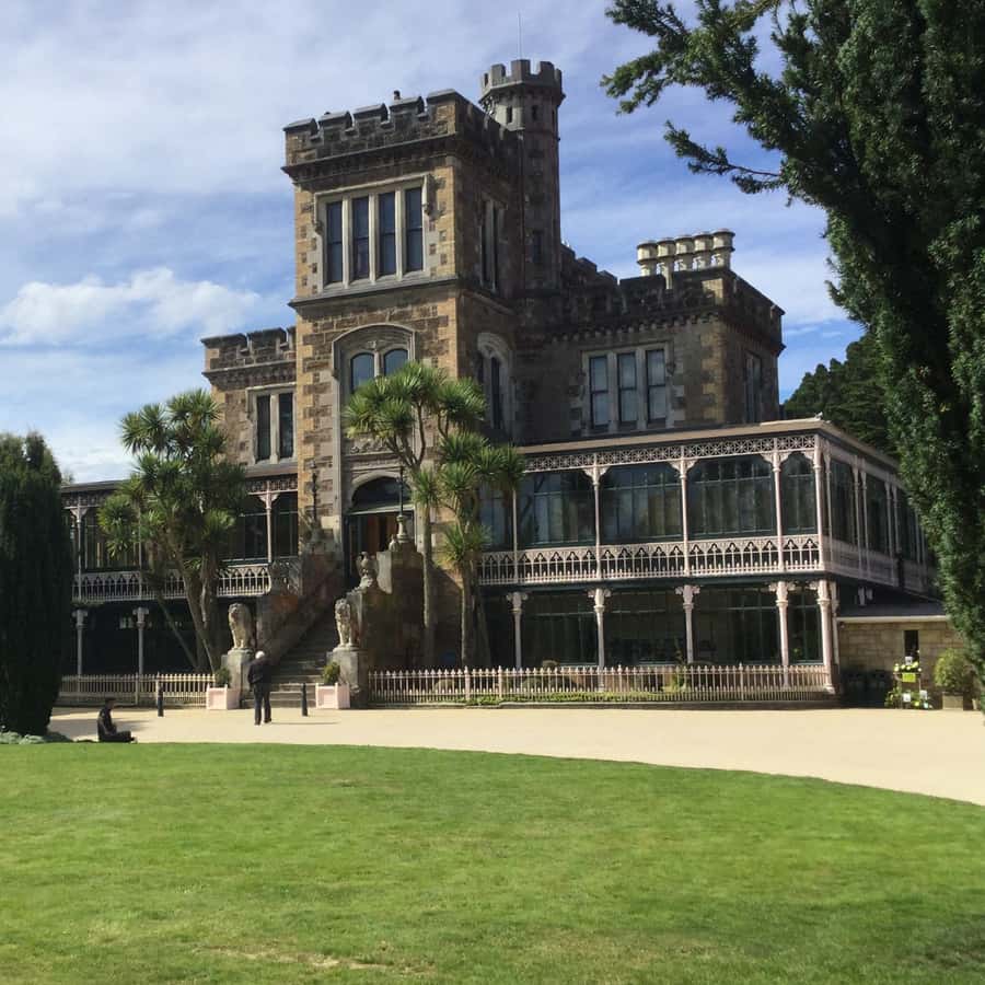 Dunedin: Peninsula with Lanarch Castle gardens & Olveston - From Port Chalmers to Dunedin’s steepest street