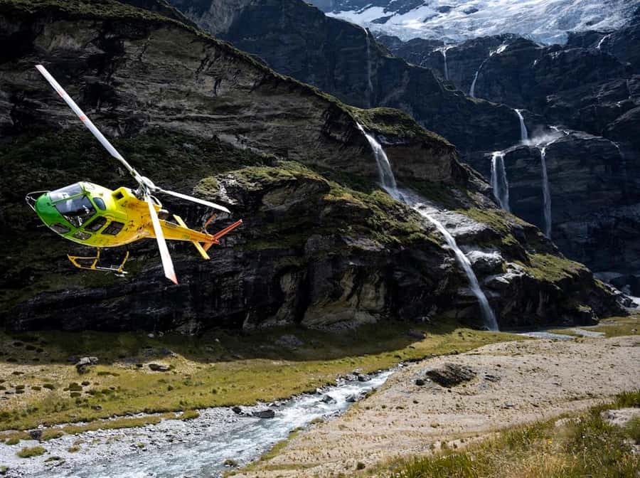 Earnslaw Burn Glacier & Waterfalls | 45 mins from Glenorchy - Flying toward Mt Earnslaw and its hanging glacier