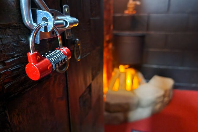Escape Room Experience Taupo - The Enchanted Candy Forest - Opening chests and sharing the work