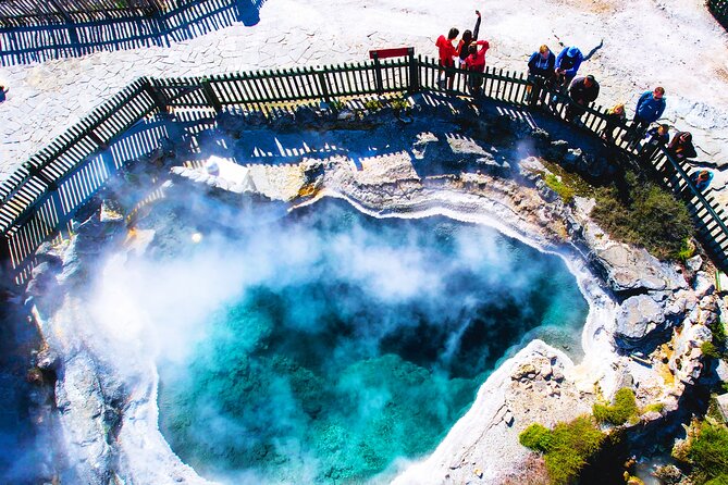 Ex Auckland: Rotorua Māori Village with Haka and Hot Springs - Two hours at the Polynesian Spa