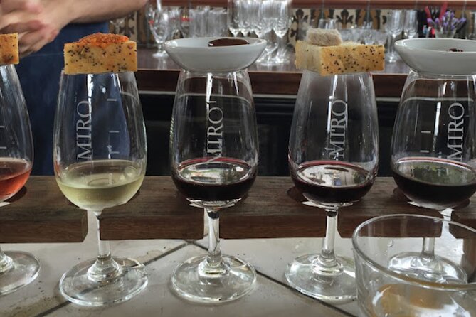 Flavours of Waiheke, wine, beer, spirits INCLUDES lunch - MAX 11 - What the $173.14 price really covers