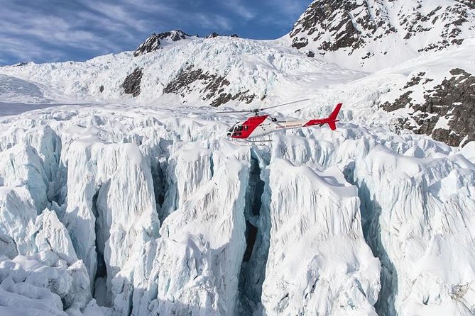 Franz Josef Glacier 25-Minute Helicopter Flight with Snow Landing - A small group makes a difference