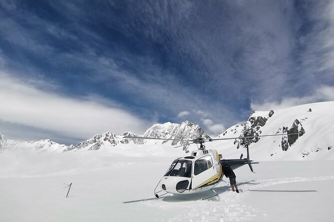 Franz Josef Glacier and snow landing (allow 20 minutes - departs Franz Josef) - Key points at a glance