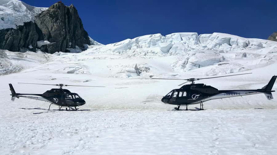 Franz Josef: Grand Circle 60 Minute Scenic Flight - Weather, weight, and schedule tips