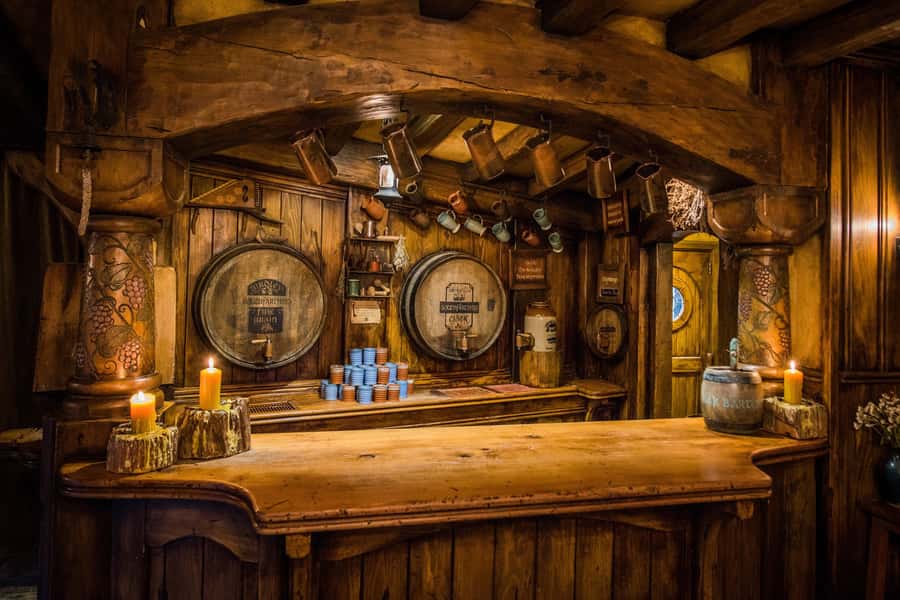 From Auckland: Hobbiton Movie Set Small Group Tour - Why the Shire makes this day trip worthwhile
