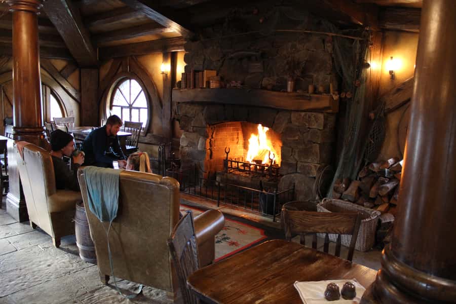 From Auckland: Two-Day Hobbiton, Rotorua, Waitomo Caves Tour - Practical advice before you go