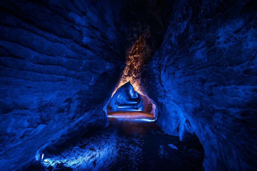 From Auckland: Waitomo Glowworm and Ruakuri Caves Day Tour - Why doing both caves is worthwhile