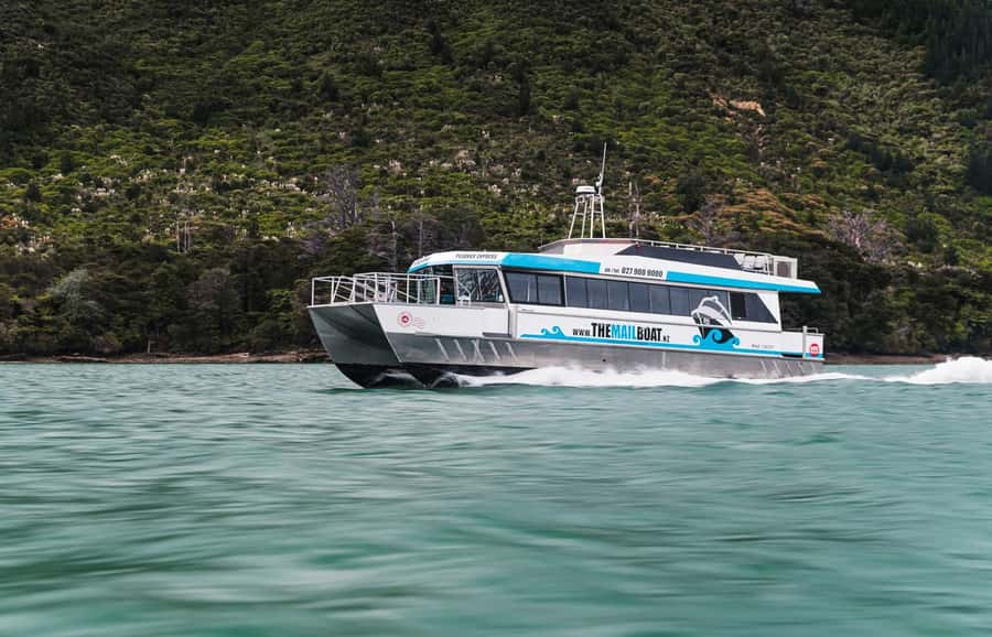 From Havelock: Marlborough Sounds Mail Boat Full-Day Cruise - Mail deliveries at remote jetties and beaches