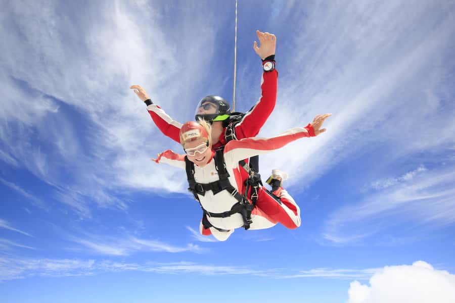 From Motueka: Abel Tasman Tandem Skydive Experience - Choosing between 10,000 and 18,000 feet