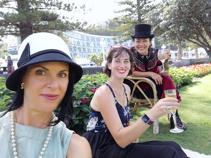 From Napier: Hawke's Bay Small Group Wine Capita Tour - Tasting several wineries, not just one