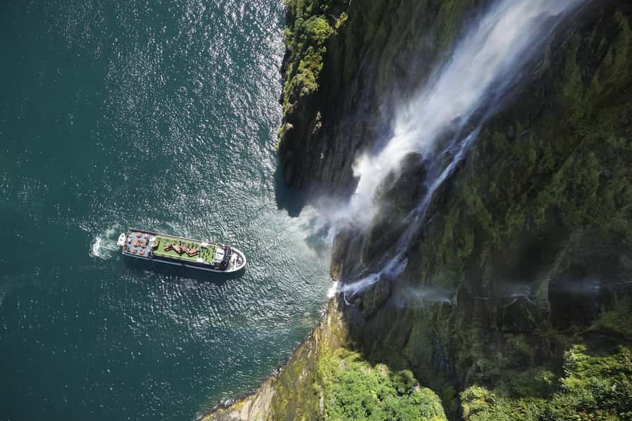 From Queenstown: Milford Sound Cruise and Coach Day Tour - Lunch and drinks aboard the vessel