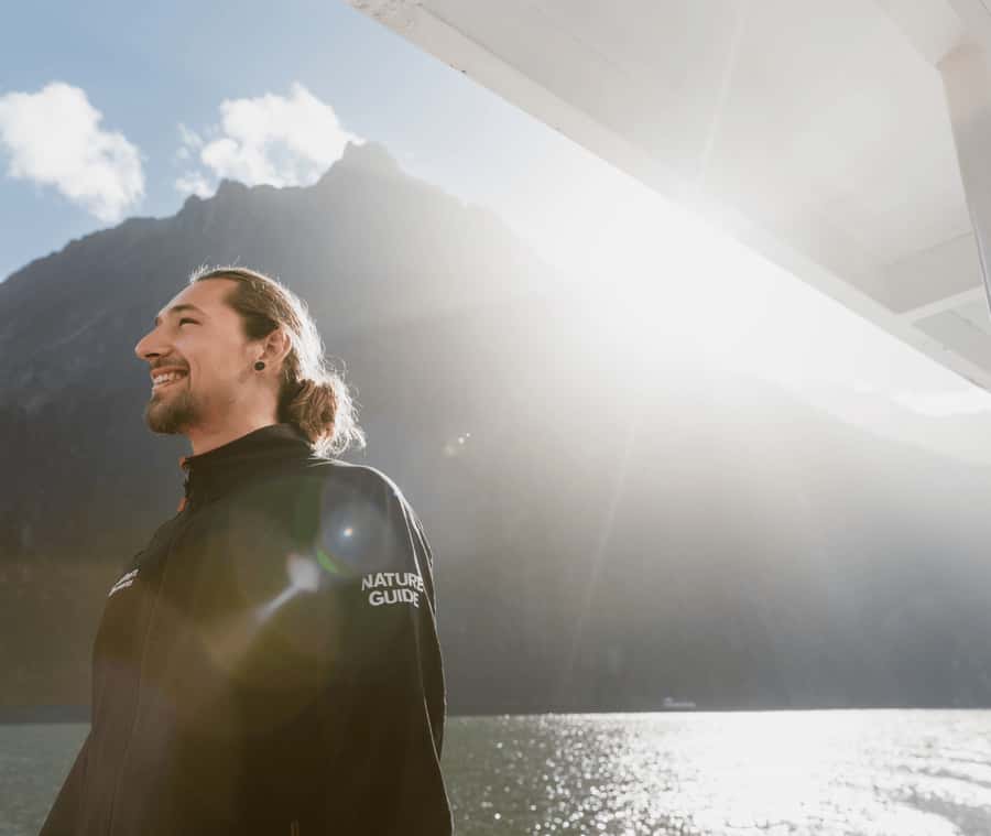 From Queenstown: Milford Sound Discover More Longest Cruise - Mirror Lakes and the first scenic pauses