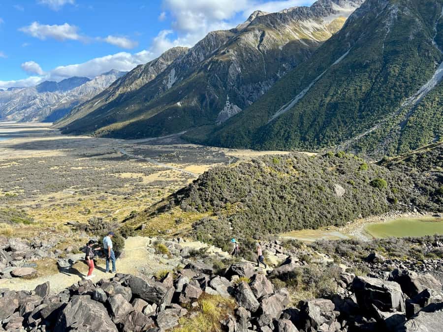 From Queenstown: Mount Cook Scenic Day Tour - Lake Pukaki delivers the big turquoise view