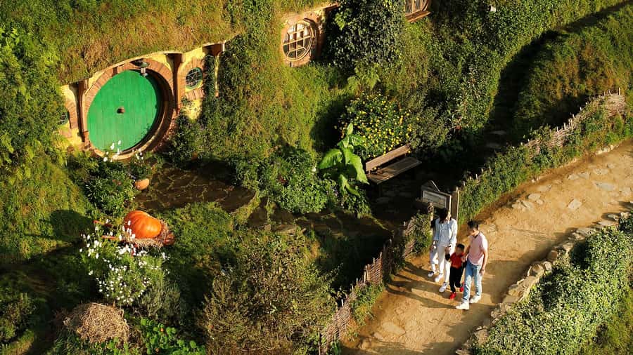 From Rotorua: Hobbiton Movie Set Tour with Festive Lunch - Hobbit holes, gardens, and the best photo stops