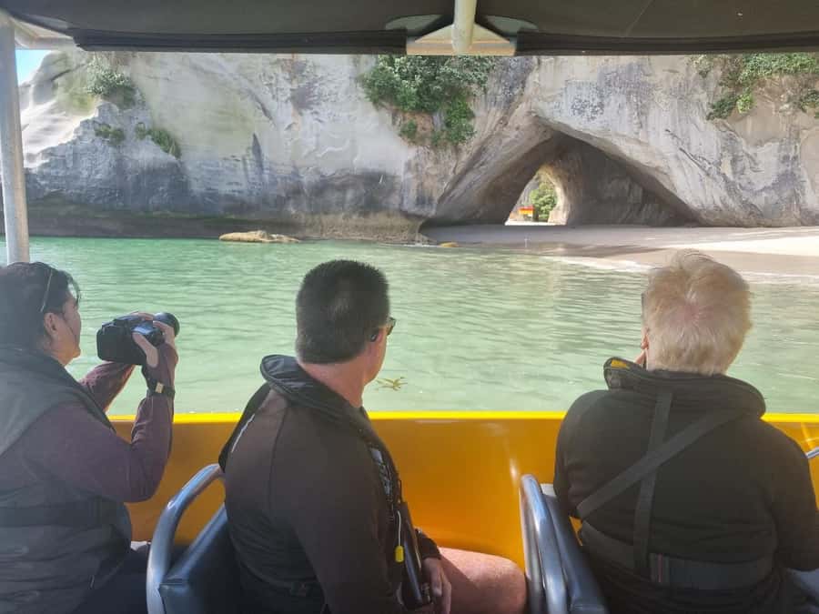 From Tairua: 2 Hour Cathedral Cove Tour with Local Guide - Te Whanganui a Hei Marine Reserve from the water