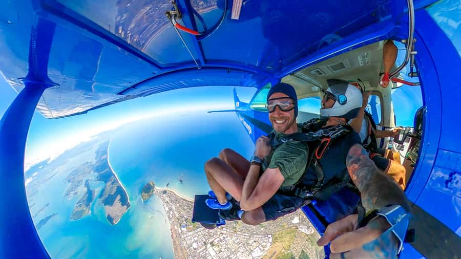 From Tauranga: Skydive over Mount Maunganui - Starting at Skydive Tauranga on Dakota Way