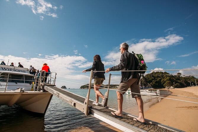 Full-Day Abel Tasman National Park Hiking Tour with Cruise - Māori connections and the story of the coast