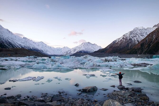 Full-Day Guided Sightseeing Tour of Mount Cook from Queenstown - Leaving Queenstown for Cromwell and Lindis Pass