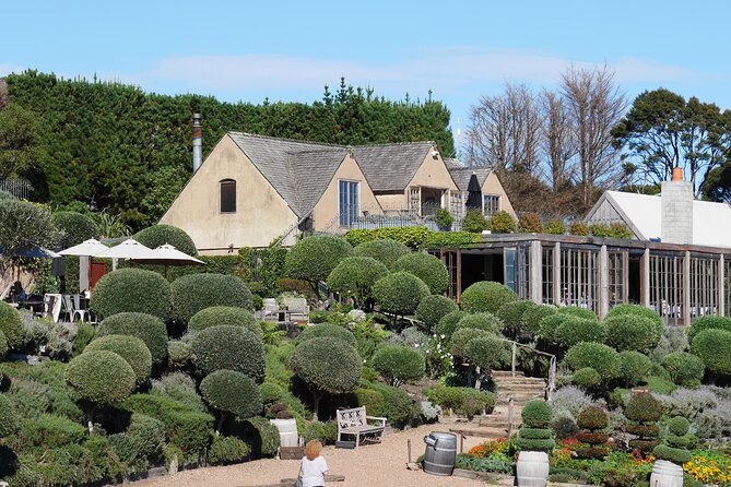 Full Day Private Waiheke Island Wine Tour Including Lunch - Who will get the most from this day