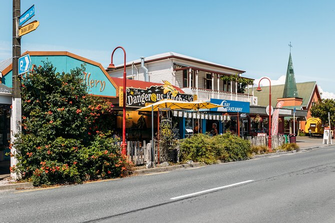 Golden Bay in a Day - Limestone formations, beaches, and the Abel Tasman side of the bay
