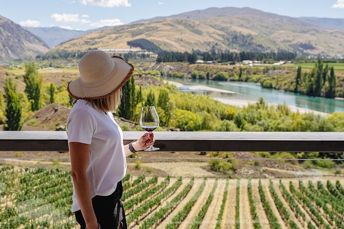 Gourmet Food and Wine Tour Queenstown All-Inclusive Tour - Gibbston Valley and the wine cave