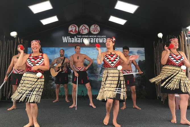 Guided Māori History and Culture Tour to Rotorua and Tauranga - Starting at the Port of Tauranga