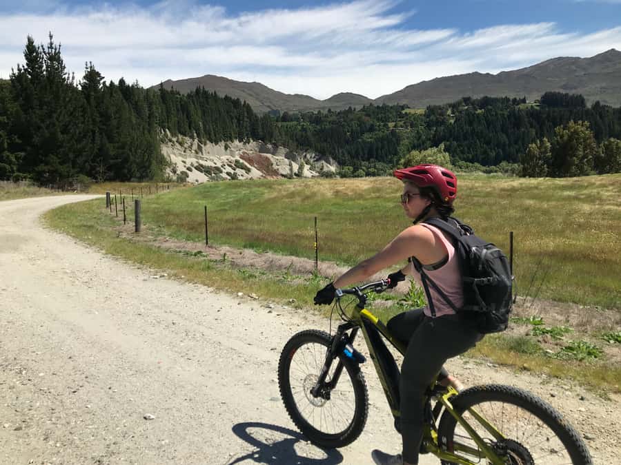 Guided Scenic E-bike Tour - Ride to the Lake - How demanding is three hours on the trail?