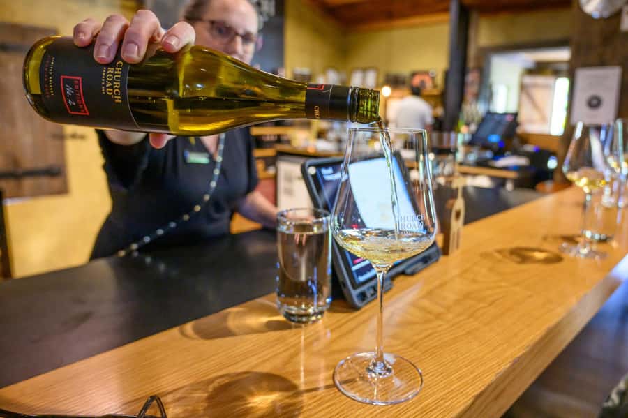 Hawkes Bay: Half-Day Wine Tour with Tastings and Cheeseboard - The 15-minute viewpoint over Napier, Hawke’s Bay, and Hastings