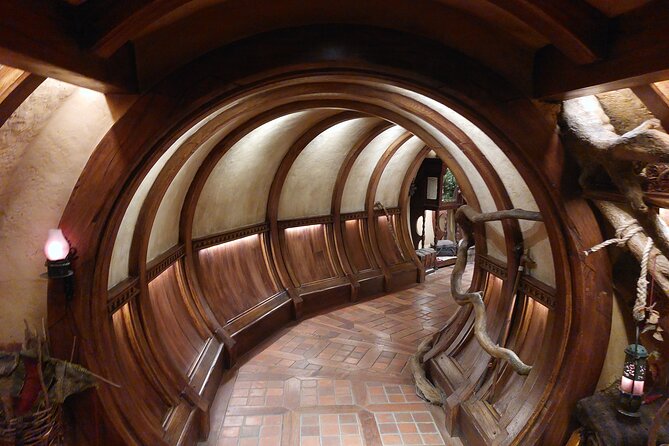 Hobbiton Afternoon Tour in Luxury Minibus from Auckland - Who should choose this afternoon trip?