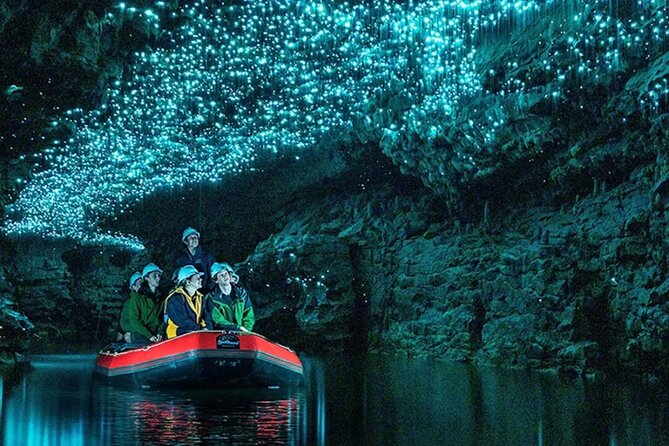 Hobbiton and Waitomo Caves Arrive in Comfort and Style - Booking advice for a smoother day