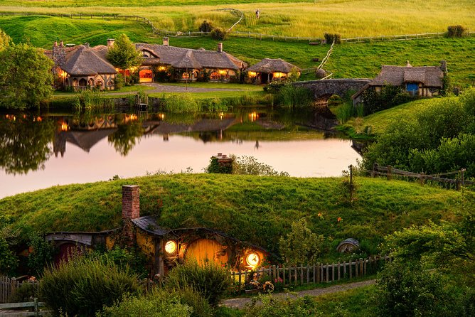 Hobbiton Movie Set Small Group Day Tour from Auckland - The return to Auckland and surprise stops