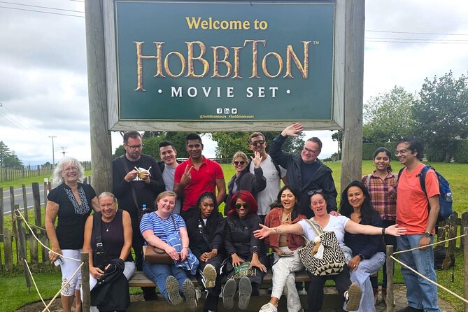 Hobbiton Movie Set Small Group Tour from Auckland - Weather, clothing, and practical comfort