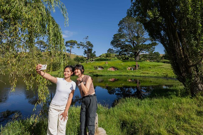 Hobbiton Movie Set Small Tour from Auckland - What the $257.54 price gives you