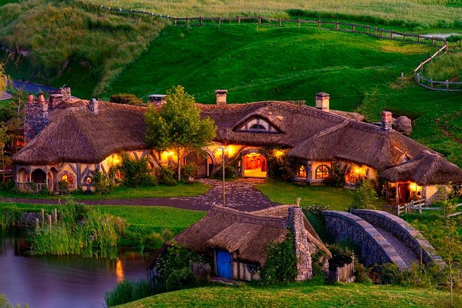 Hobbiton Movie Set Tour from Auckland - Leaving Auckland for Matamata