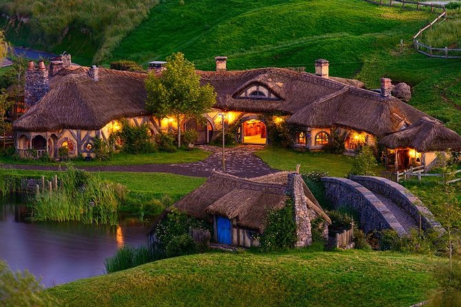 Hobbiton & Waitomo Caves Small Group Tour from Auckland inc Lunch - Entering Hobbiton’s 12-acre movie set